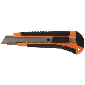 Cutter 18x165mm, mâner plastic. Gadget 370107